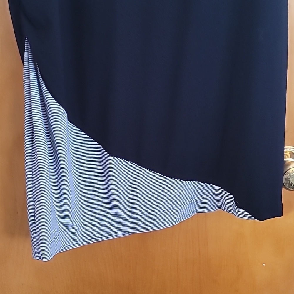 Lucy & Laurel Black and White Striped Bodycon Dress - Picture 3 of 9